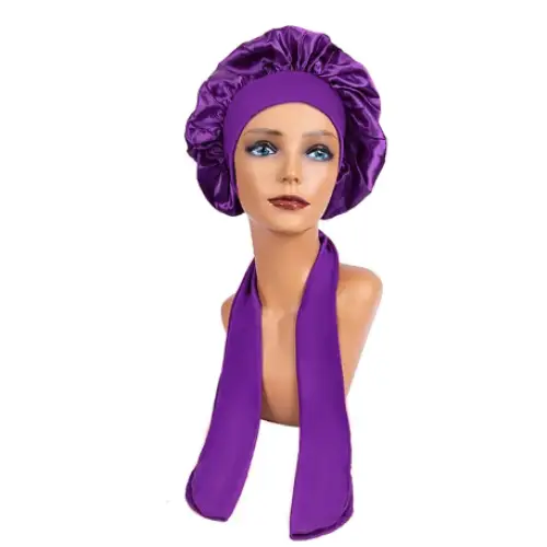 bonnet-de-nuit-en-satin-doux-violet