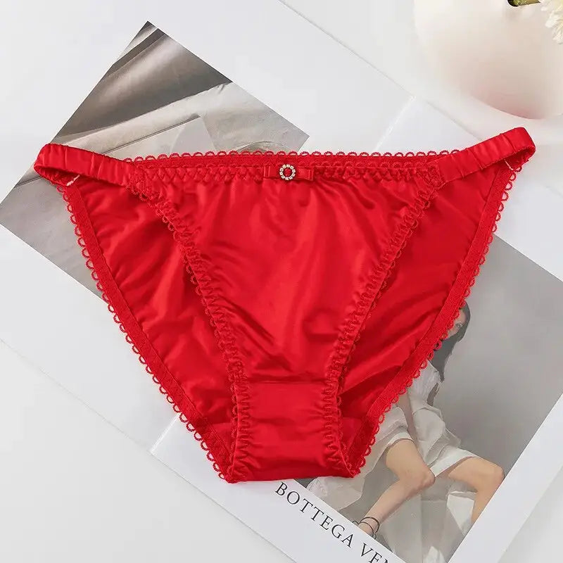 culotte-sexy-taille-basse-satin-rouge