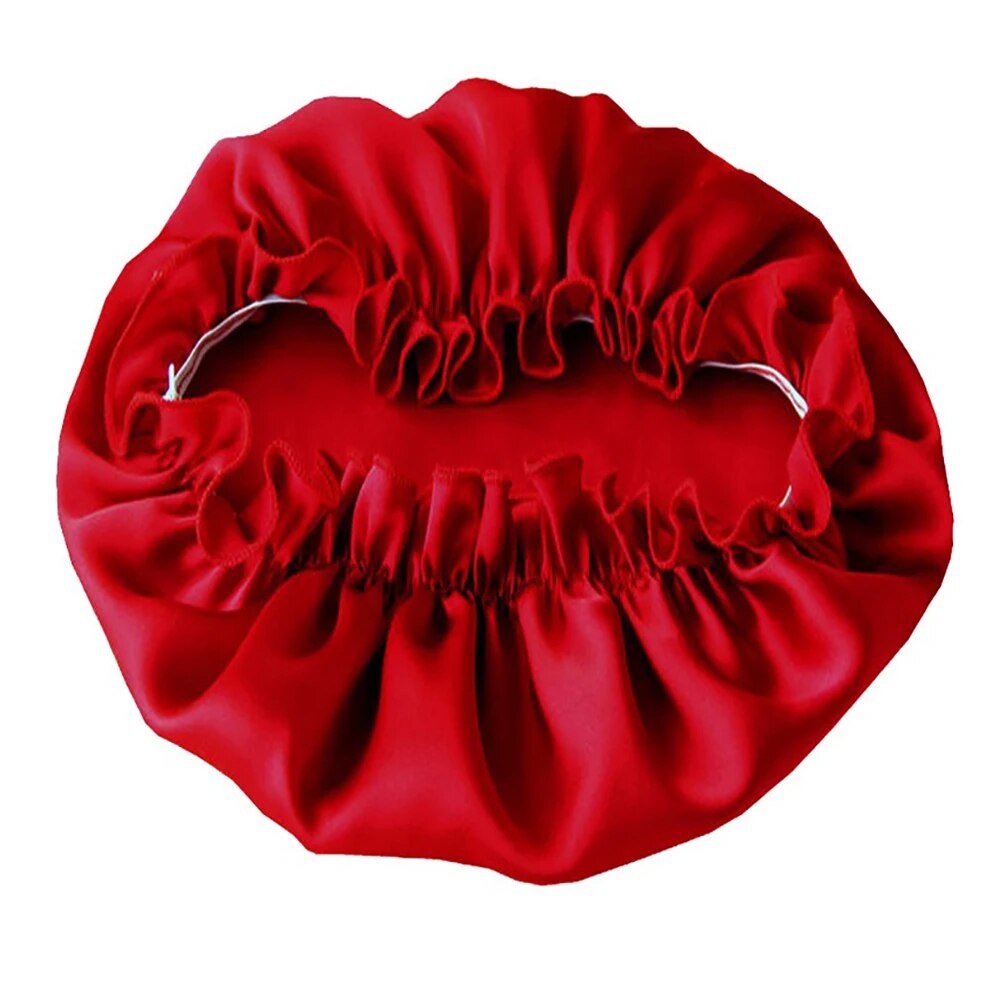 Bonnet-Satin-Soyeux-Rouge