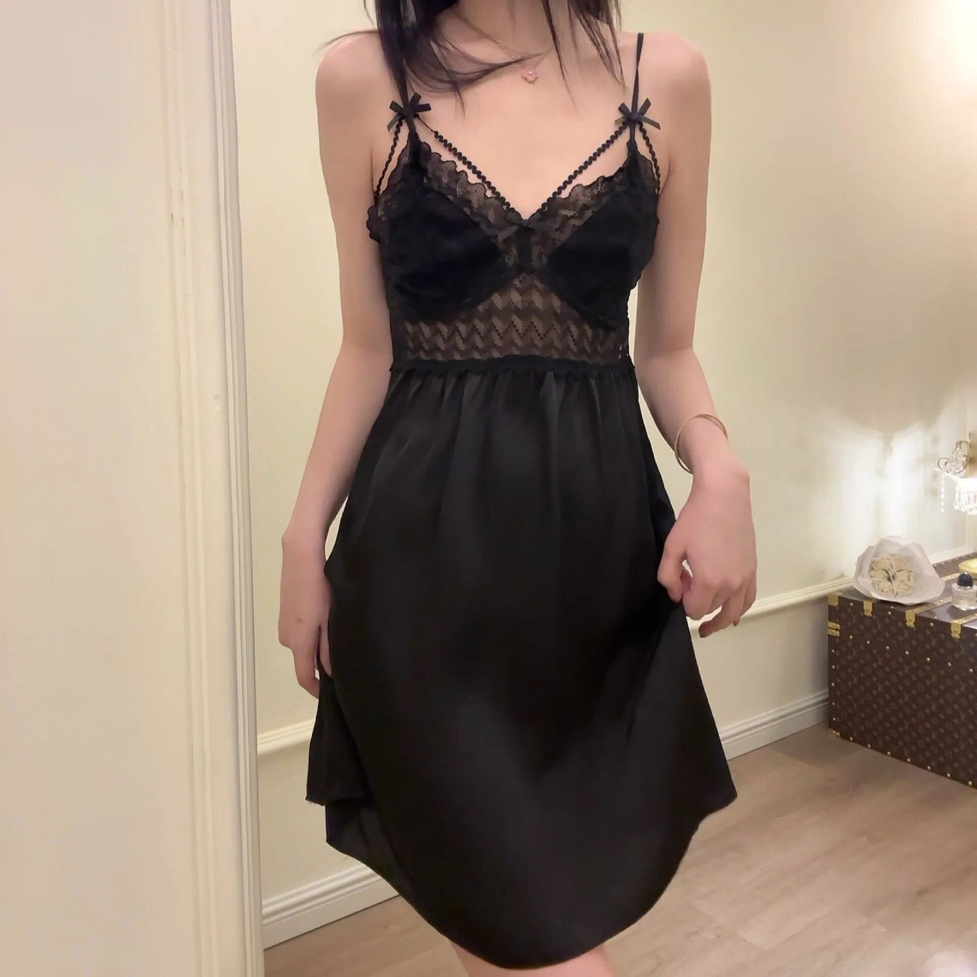 Nuisette-Satin-Coquette-noir