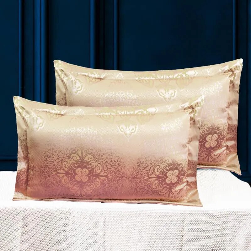 taie-d-oreiller-satin-en-jacquard-de-luxe-beige