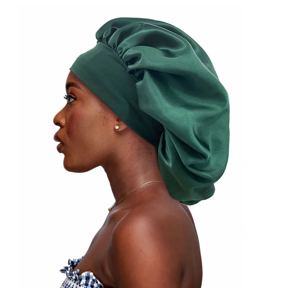 bonnet-de-nuit-en-satin-brillant-vert