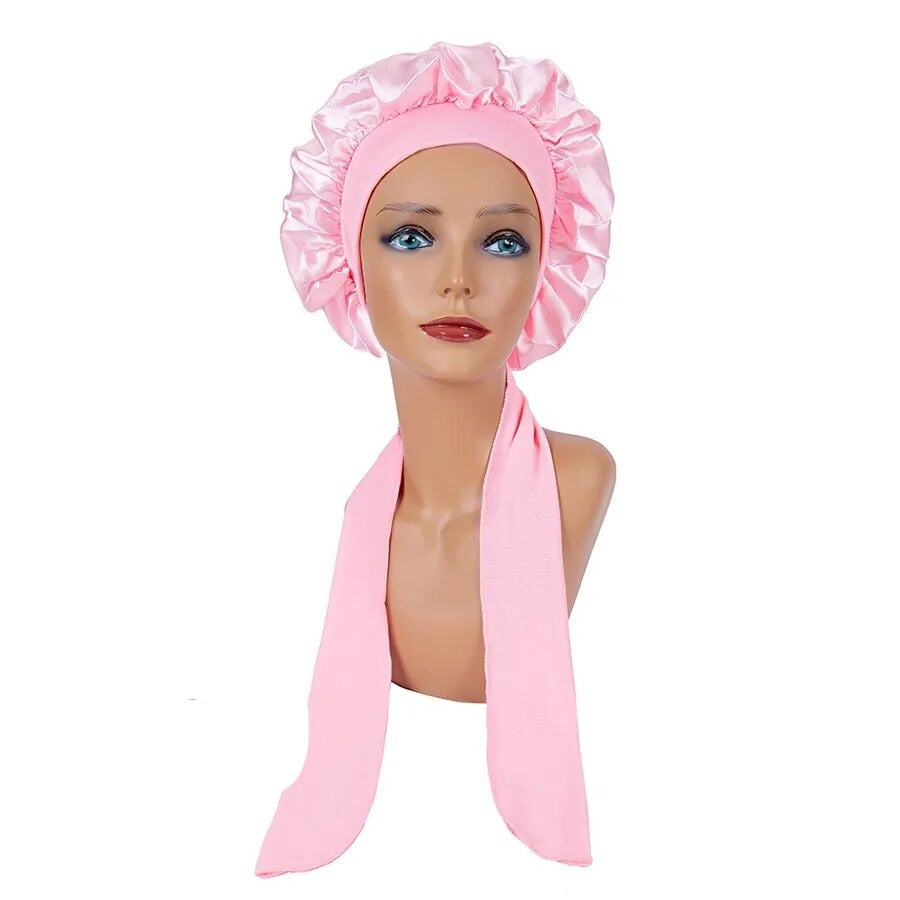 bonnet-de-nuit-en-satin-doux-rose-bonbon