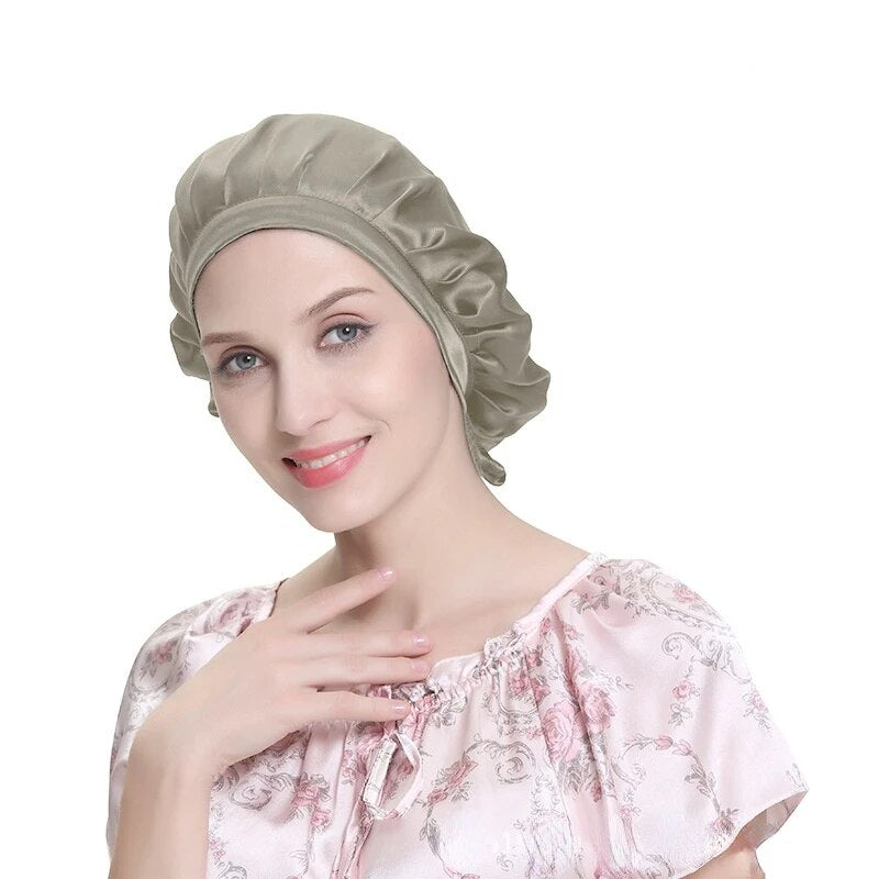 Bonnet-Satin-de-Soie-Crème