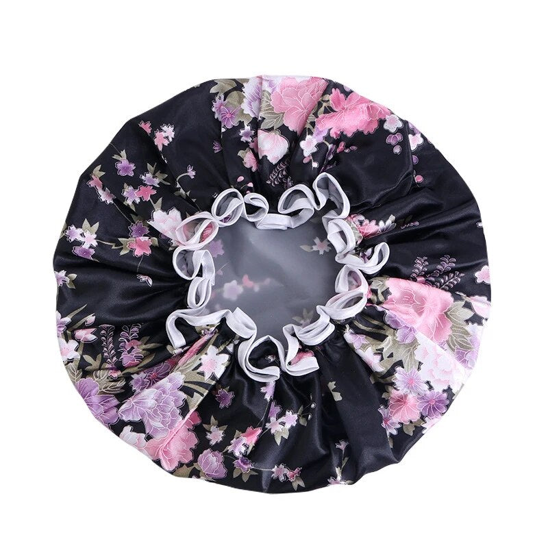 bonnet-de-bain-en-satin-noir-fleuri