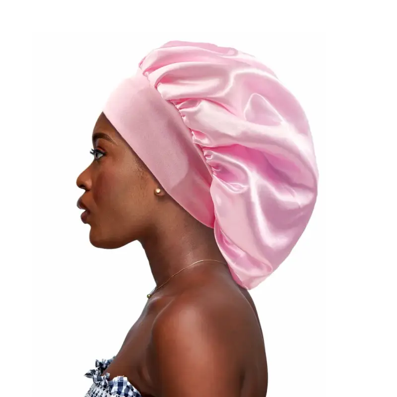 bonnet-de-nuit-en-satin-brillant-rose