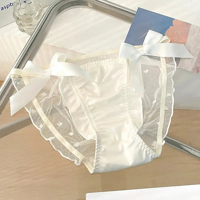 Culotte-pastel-à-noeud-satin-blanc