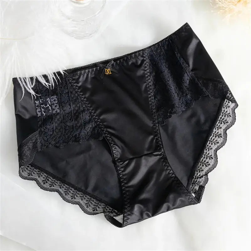 culotte-satin-charme-en-dentelle-noir