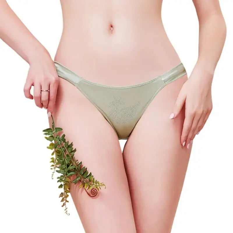 culotte-satin-eclat-de-cygne-gris-perle