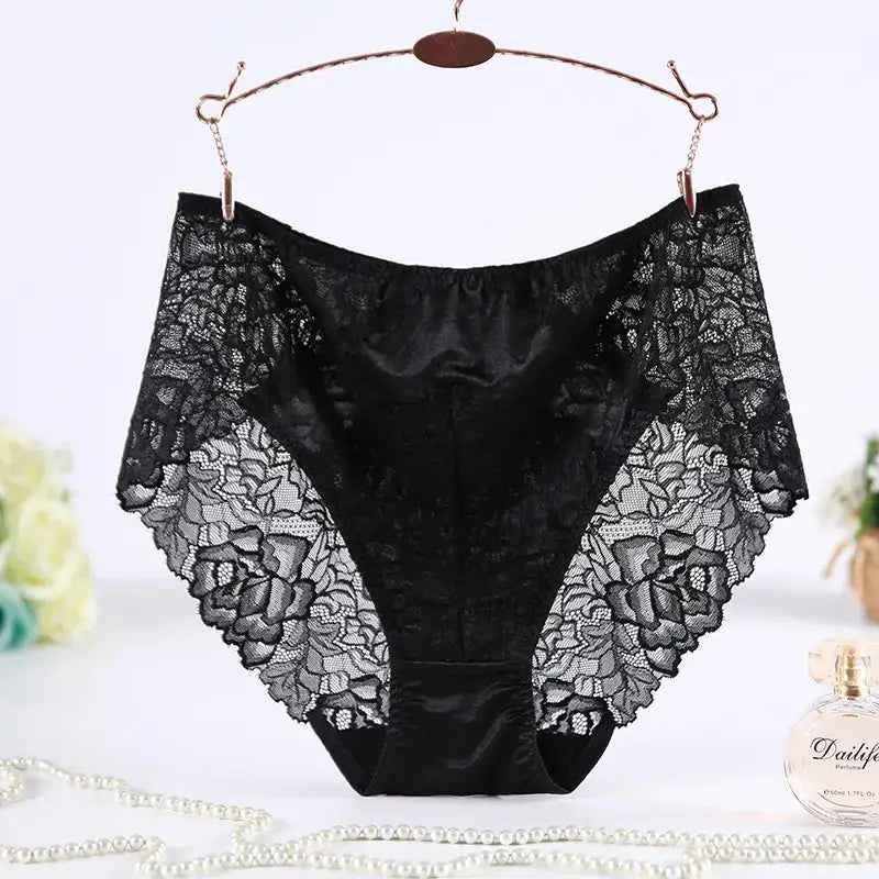 Culotte-satin-grande-taille-fleuri-noir