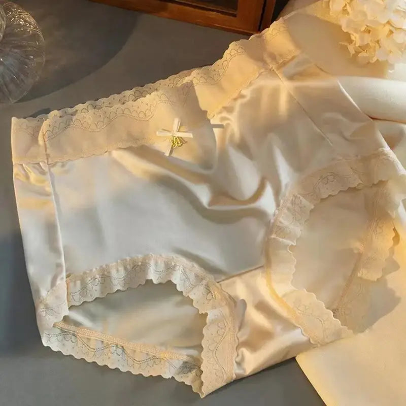 Culotte-satin-panty-sexy-nude