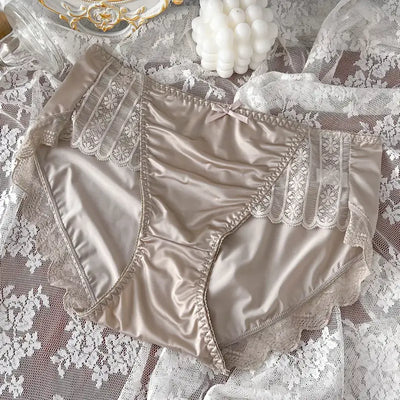 culotte-satin-sexy-gris-argentée