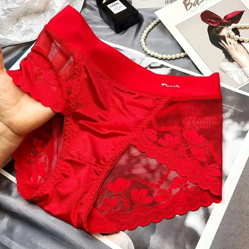 culotte-satin-taille-haute-caresses-de-dentelle-rouge