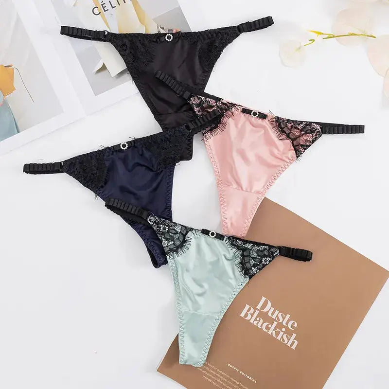 Lot-culottes-string-satin-&-dentelle
