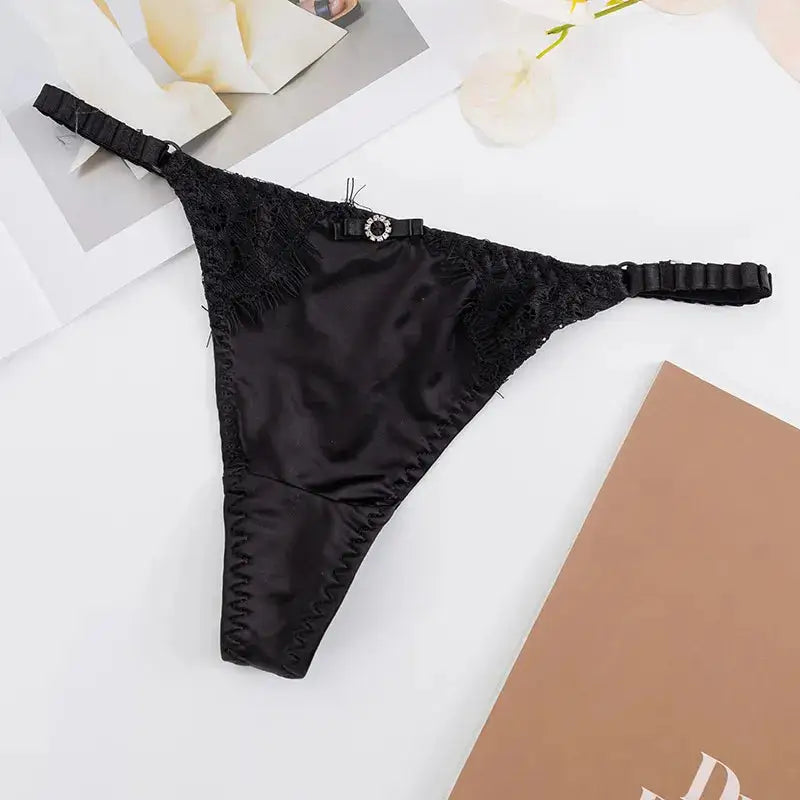 culotte-string-satin-&-dentelle-noir