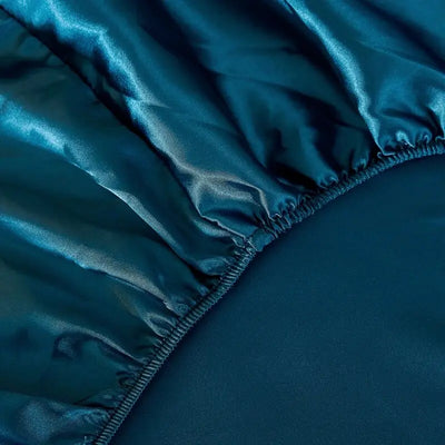 drap-housse-satin-brillant-bleu-paon