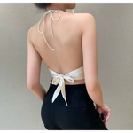 Haut en Satin à col en V en triangle inversé - Vignette | Création Satin