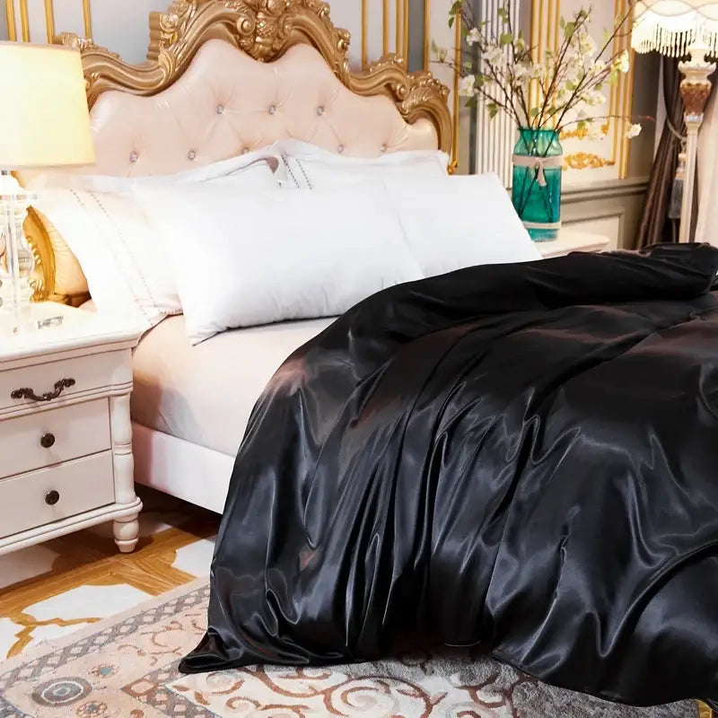 housse-de-couette-élégance-satin-noir