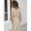 Robe longue femme Joanna™ en satin mat, taille haute, manches lanterne, disponible en plusieurs couleurs élégantes – idéale pour occasions formelles et soirées.