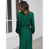 Robe longue femme Joanna™ en satin mat, taille haute, manches lanterne, disponible en plusieurs couleurs élégantes – idéale pour occasions formelles et soirées.
