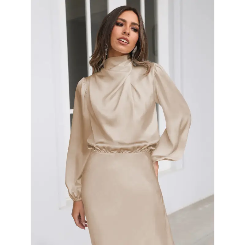 Robe longue femme Joanna™ en satin mat, taille haute, manches lanterne, disponible en plusieurs couleurs élégantes – idéale pour occasions formelles et soirées.