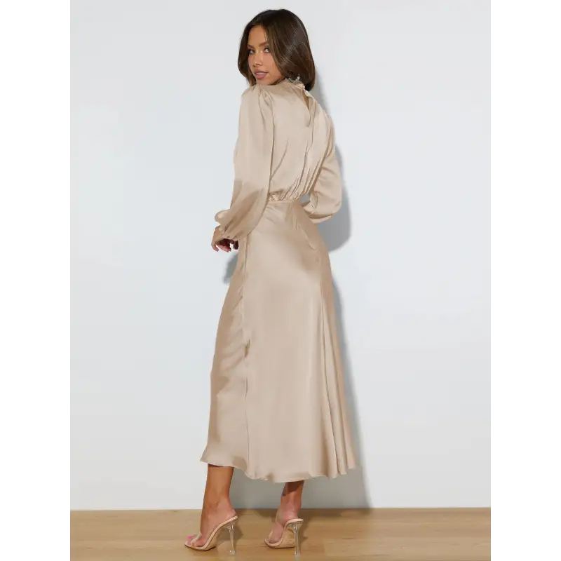 Robe longue femme Joanna™ en satin mat, taille haute, manches lanterne, disponible en plusieurs couleurs élégantes – idéale pour occasions formelles et soirées.