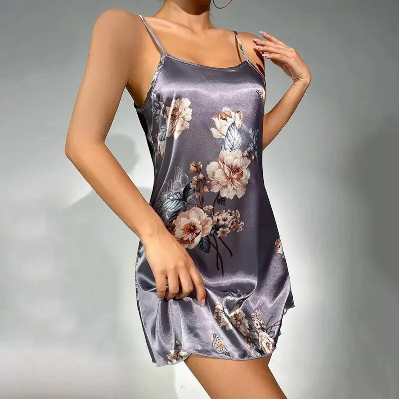 nuisette-girly-satin-violet-imprimé-fleurs