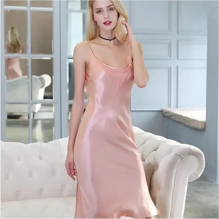 nuisette-satin-De-Mûrier-Bleu-Marine