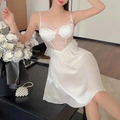 Nuisette-Satin-Style-Corset-Blanc