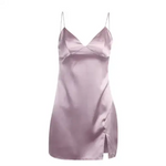 Robe en Satin à Fente Discrète - Vignette | Création Satin