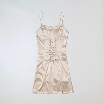 Robe Satin Courte Beige avec Lacets
