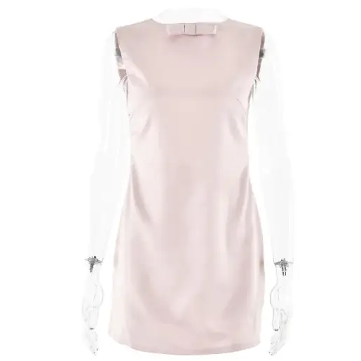 Robe Satin Courte Rose Sans Manche Élégante