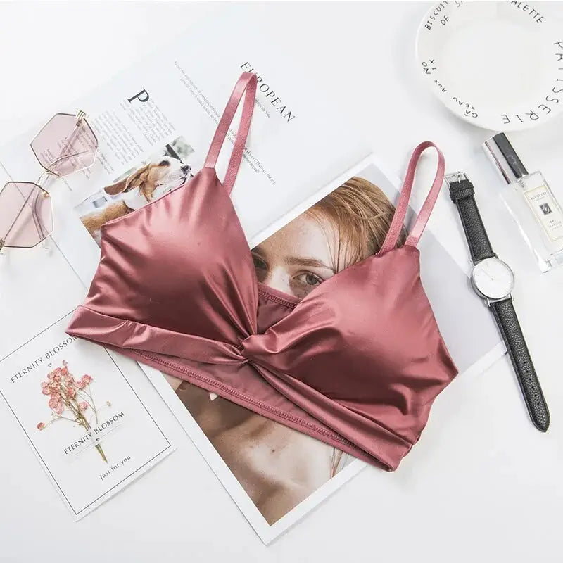 soutien-gorge-brassière-satin-rouge-brique