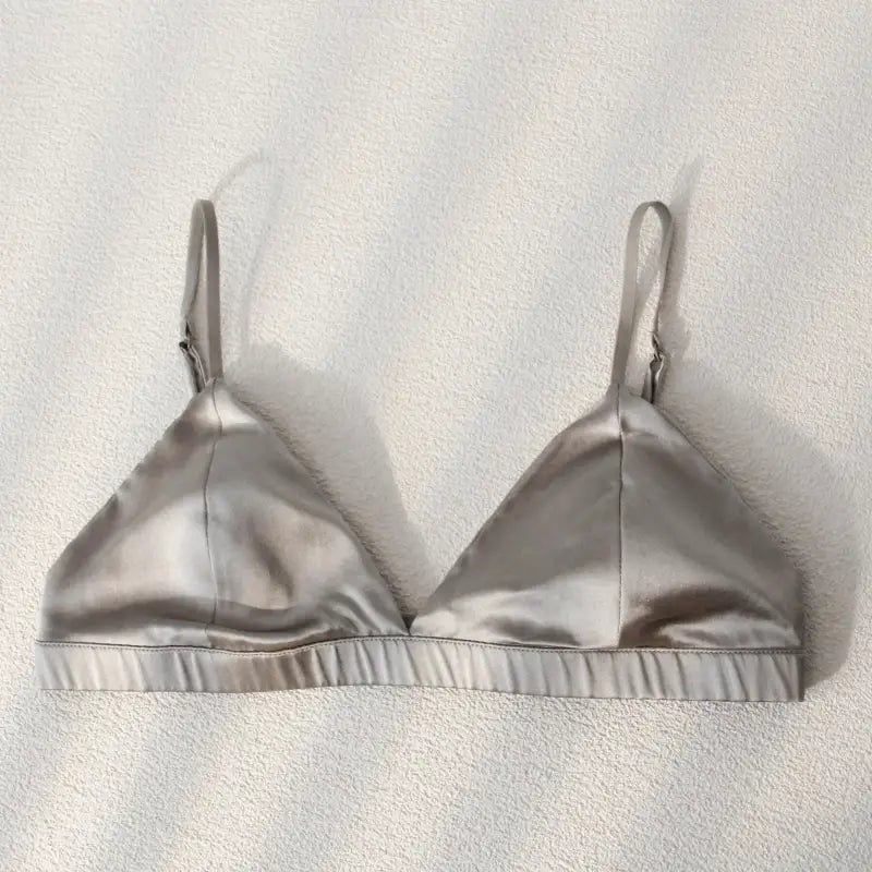 soutien-gorge-triangle-sérénité-soyeuse-gris-argent