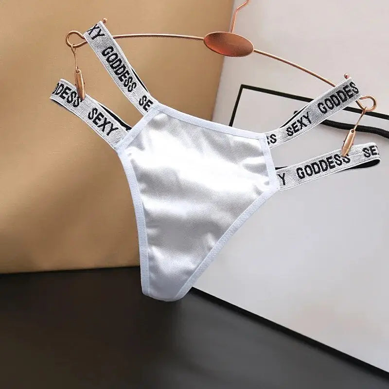 String-Satin-Perfect-Addiction-Blanc