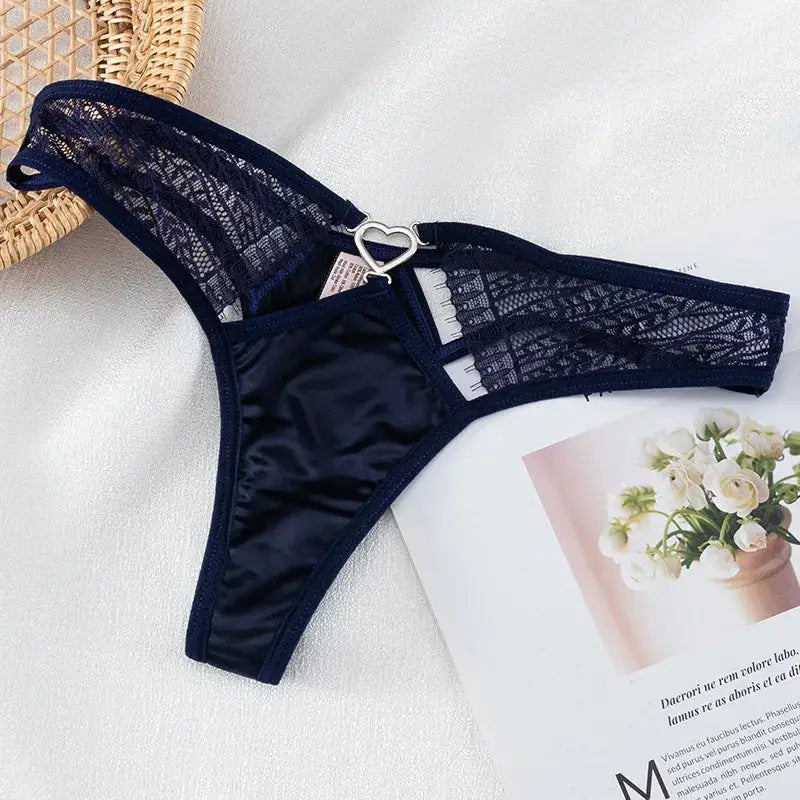 String-Satin-Sexy-Dentelle-Et-Cœur-Bleu-foncé