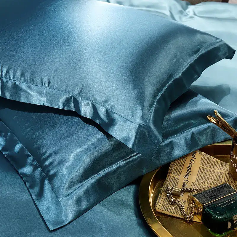 Taie-d-oreiller-Satin-à-volant-plat-bleu-ciel