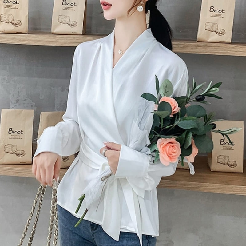 Blouse Satin Fluide Femme.