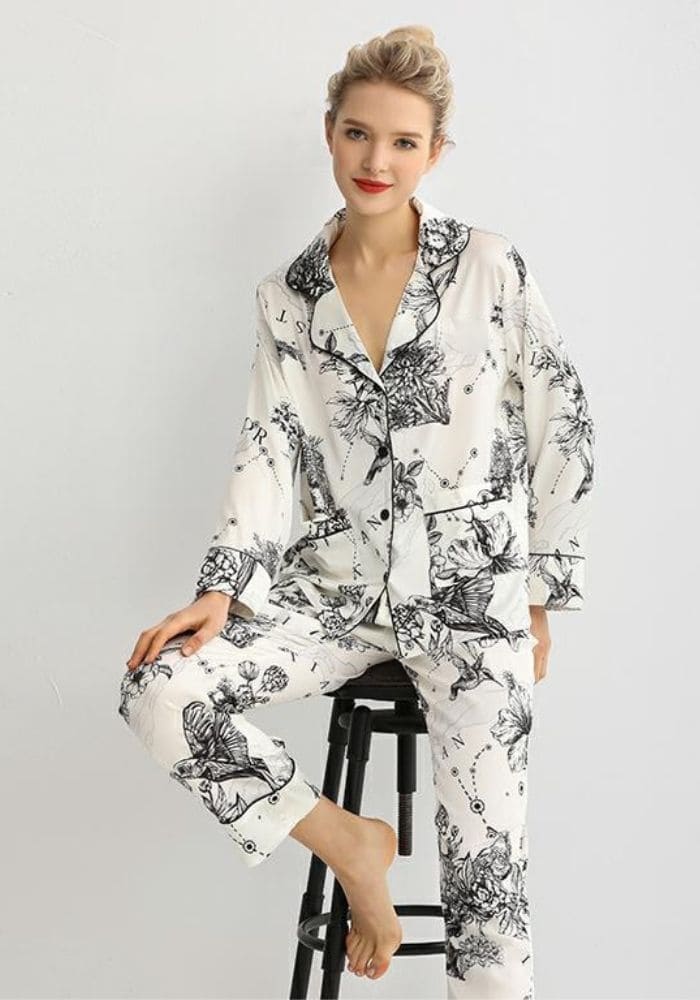 Pyjama femme satin ou soie : Comment choisir ?