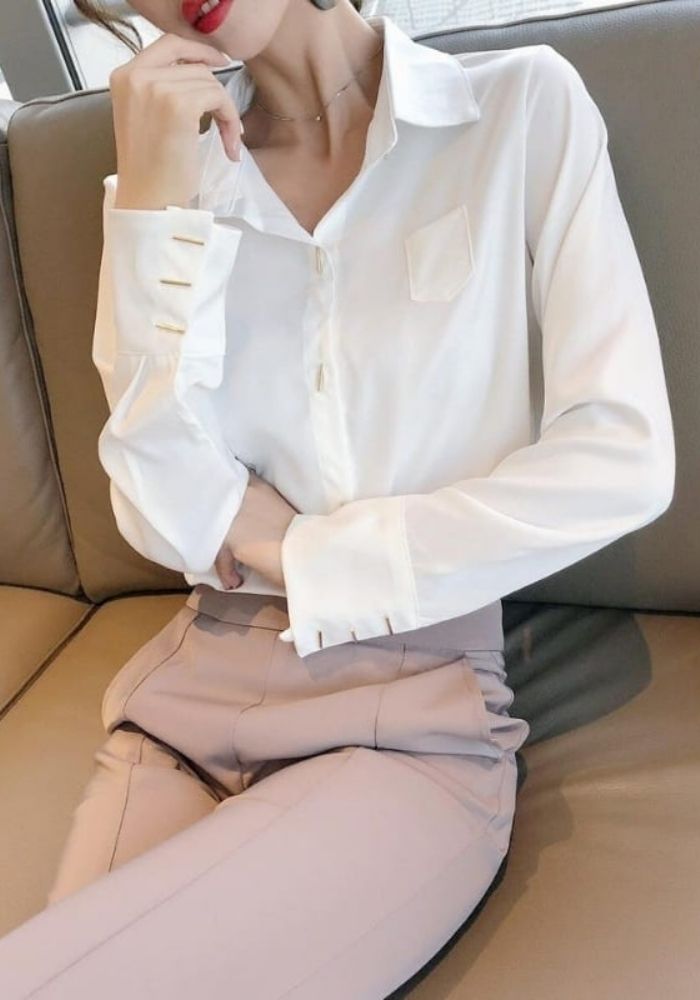 Chemisier Satin Boutons Dorés Design