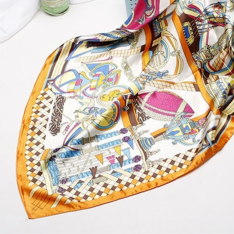 Foulard Satin Femme Jaune Artistique.