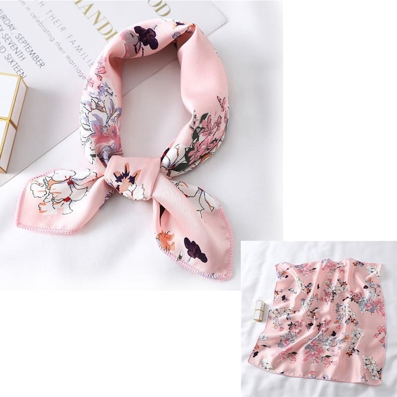 Bandana Satin Rose Fleuri.