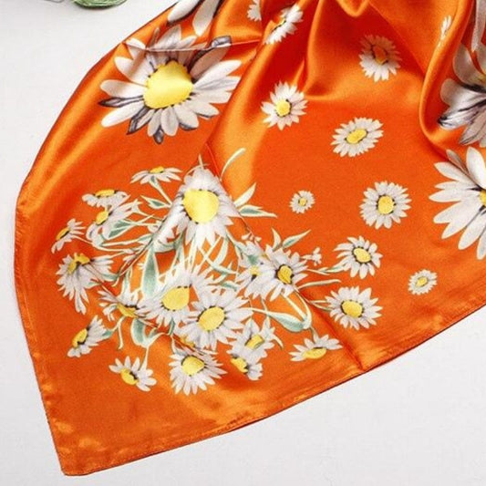 Foulard Satin Orange Imprimé Fleuri.