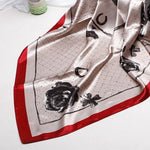 Foulard Satin Argent - Vignette | Création Satin