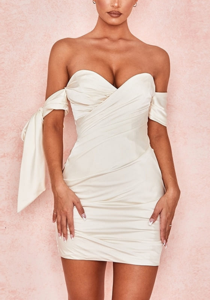 Robe Satin Blanche Cocktail