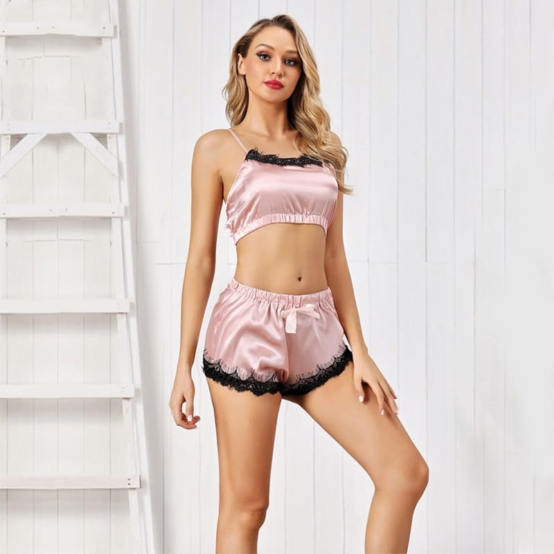 Pyjama Satin Couleur Rose Poudré.