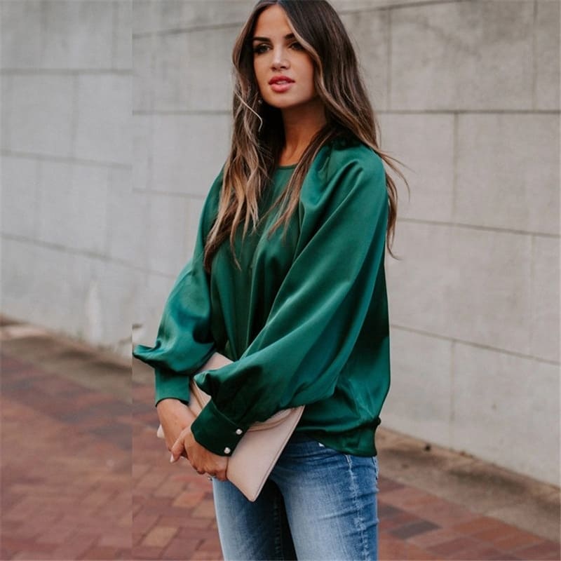 Blouse Satin Vert Émeraude Manches Longues.