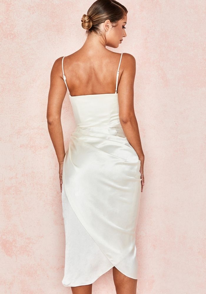 Robe Blanche Satin Sexy