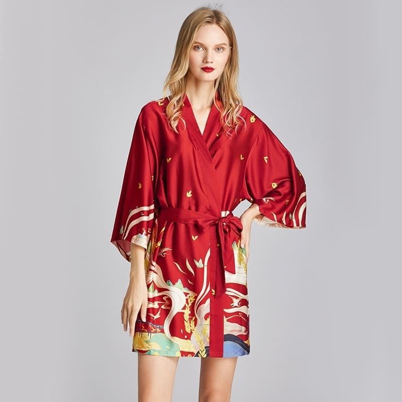 Kimono Japonais Rouge Satin.