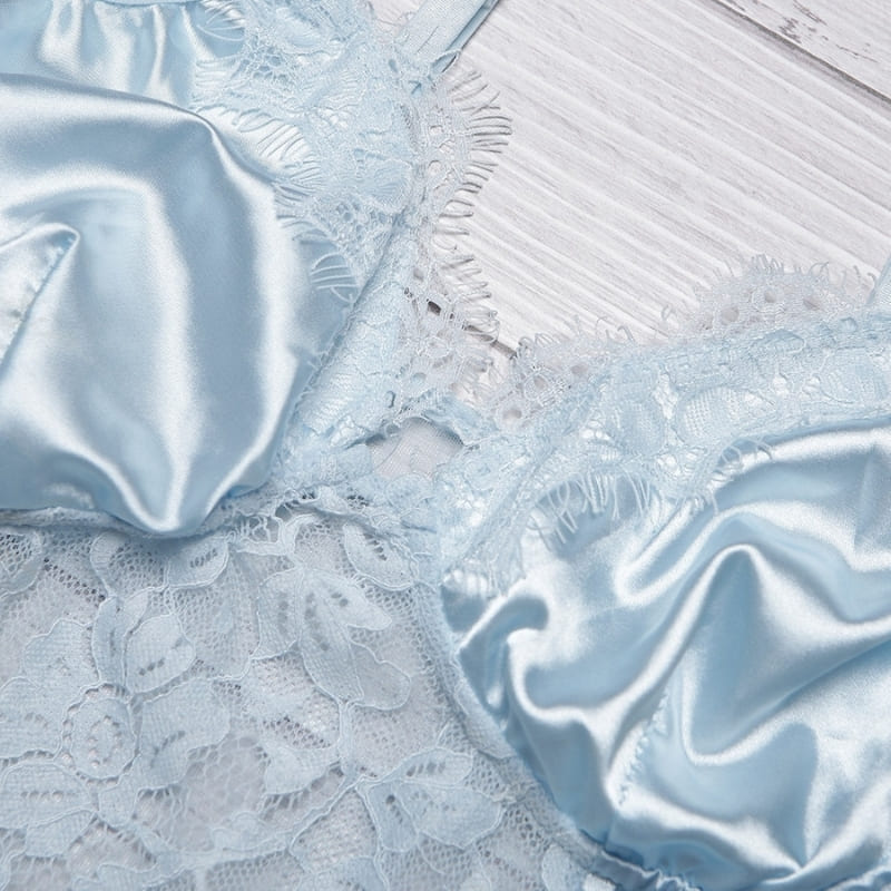 Body Satin Bleu Ciel.